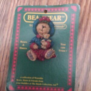 Boyd's Bearwear Bears and Hares 2007 Collectible pin